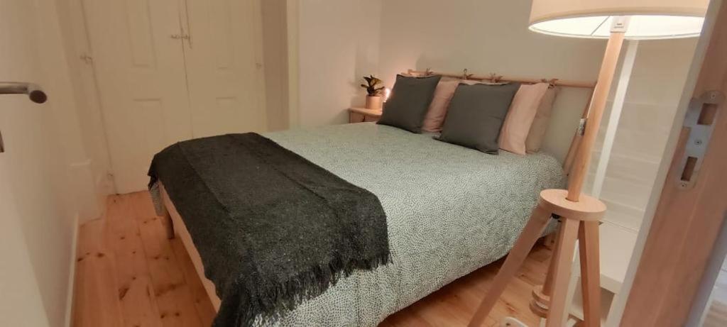 Central Bedroom In Shared House In Chiado - Historic Center Of ลิสบอน ภายนอก รูปภาพ